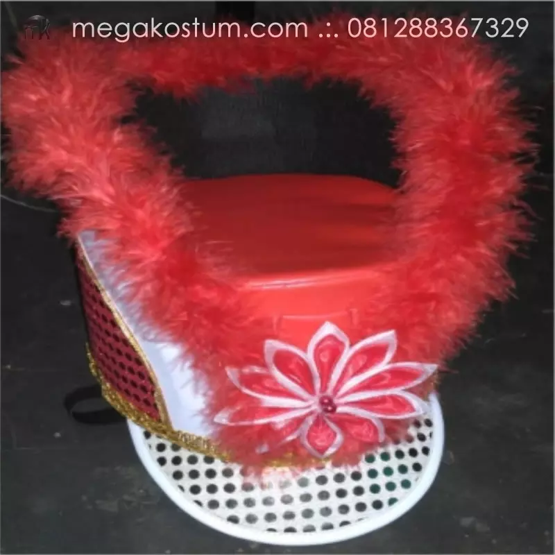topi-mayoret-merah-bulu-bunga-sepatu